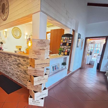 Hotel La Bastide Le Lavandou Eksteriør bilde
