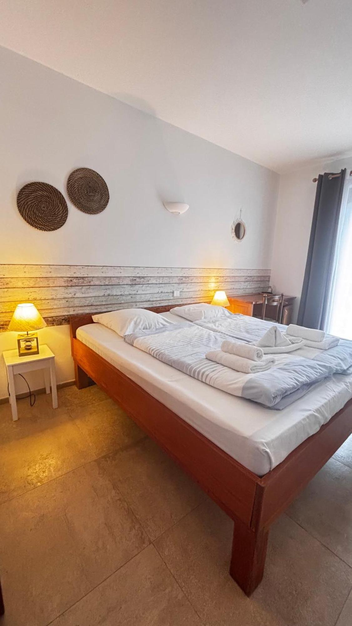 Hotel La Bastide Le Lavandou Eksteriør bilde