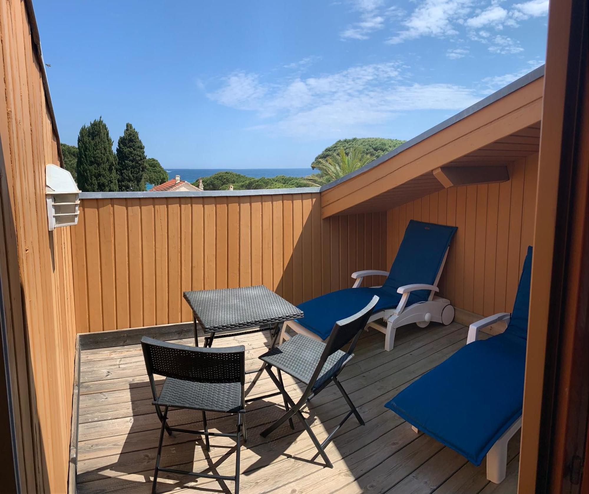 Hotel La Bastide Le Lavandou Eksteriør bilde